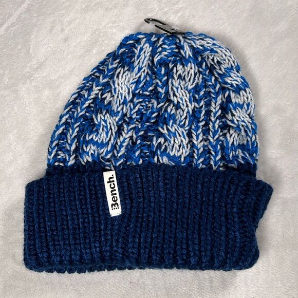 Cableknit beanie from Bench ❄️ super soft ❄️ NWT - Picture 1 of 6